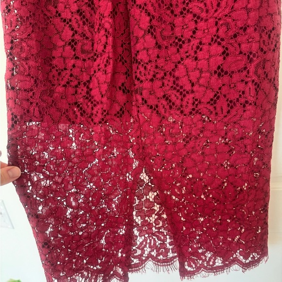 Bardot Floral‎ Lace Overlay Lined Midi Pencil Skirt Burgundy Size XS - Picture 11 of 11